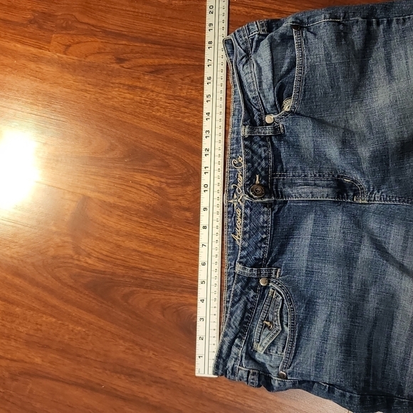 Arizona Jeans Size 17 Has Been Cropped Manually -flaws - Picture 8 of 11